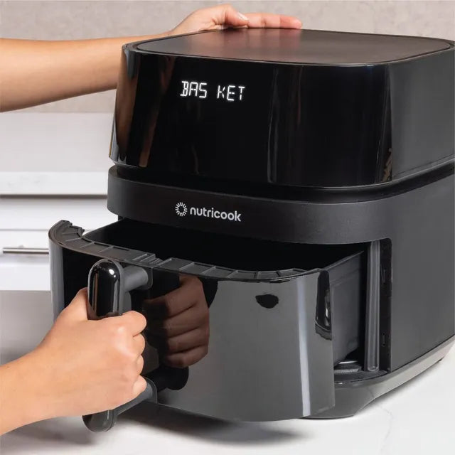 مقلاة هوائية نيوتري كوك فيجن 5.7 لتر - أسود