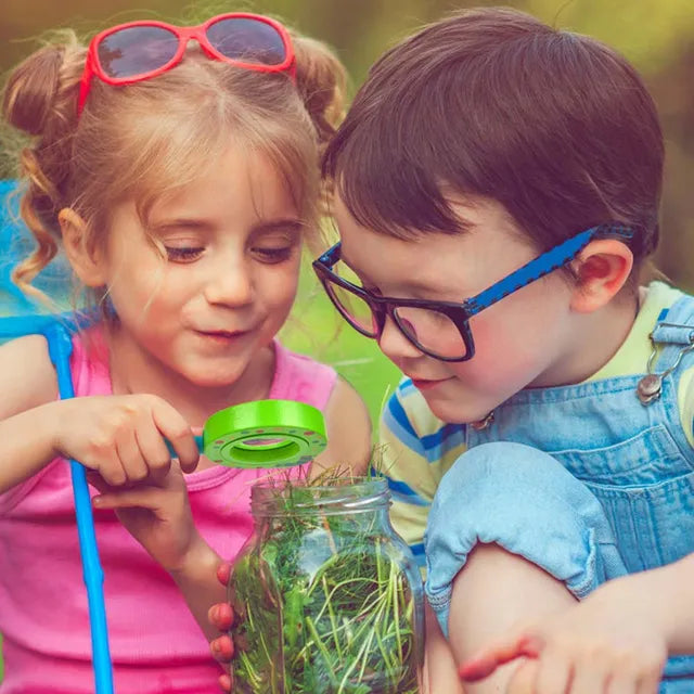 العدسة المكبرة الكاتيربيلر الجائعة جدا من ميدير