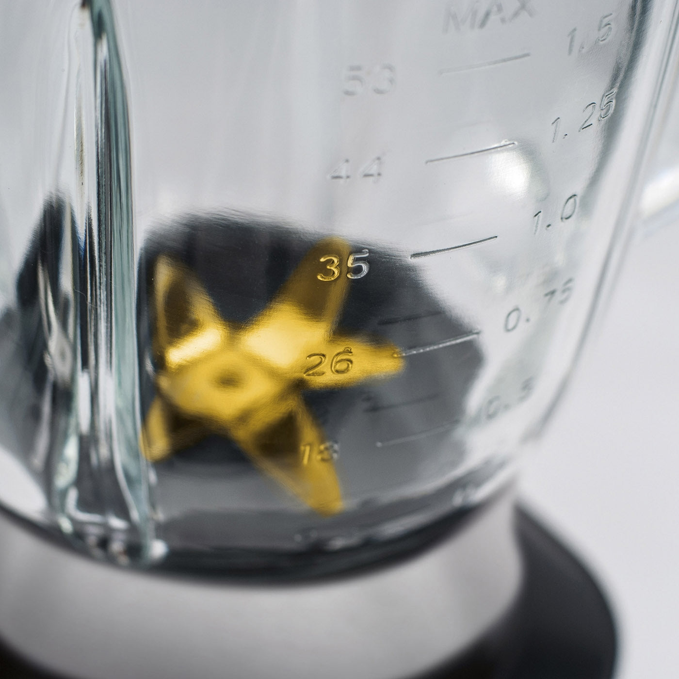 خلاط كاسو مع إبريق زجاجي 1000 واط