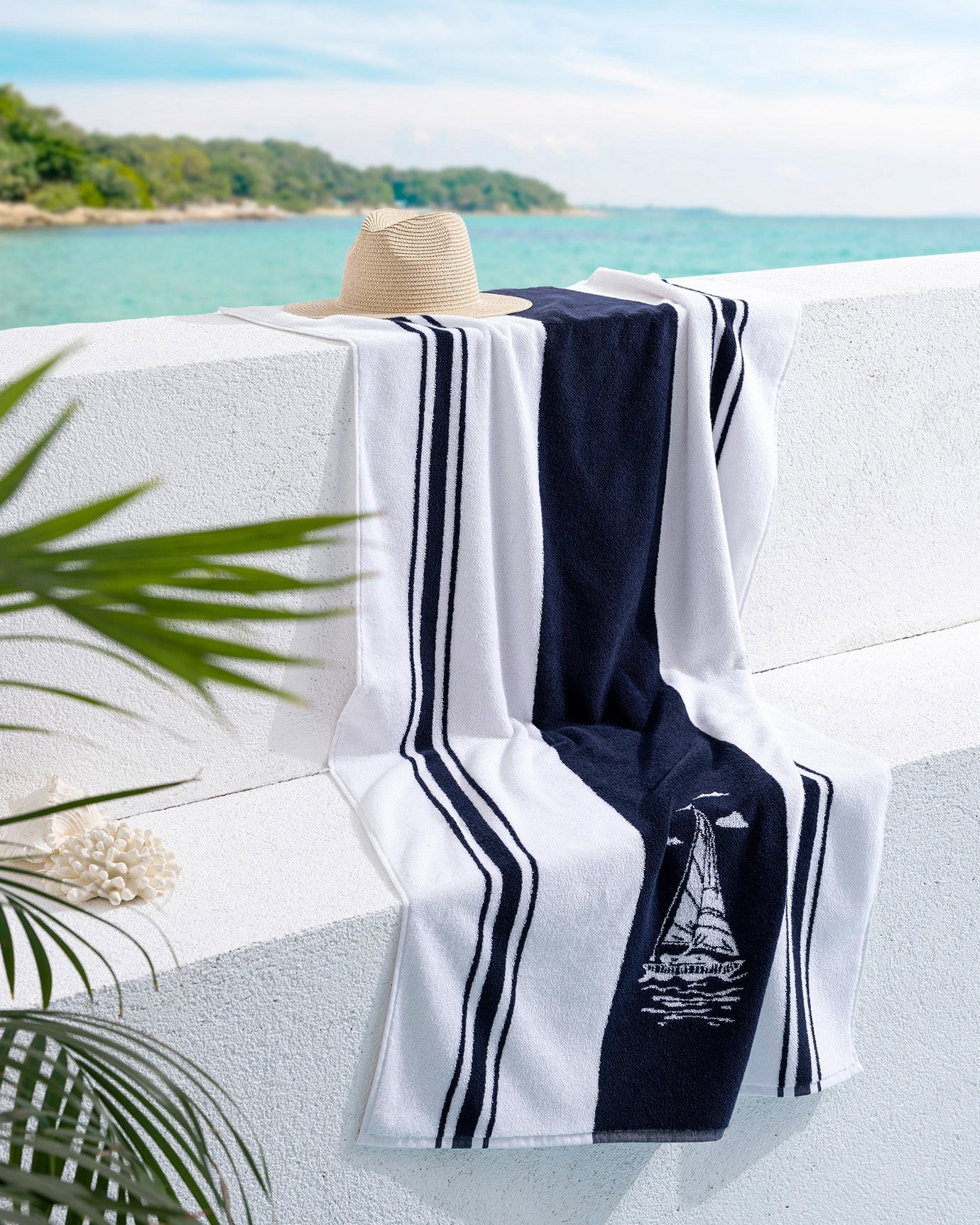 Voilier Beach Towel - Madame Coco JO