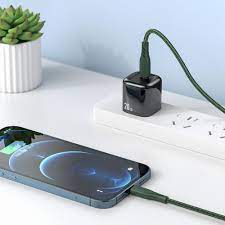 كابل شحن سريع مكدودو بقوة 36 وات طول 1.2 متر - أسود