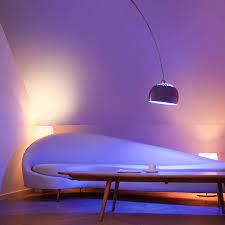 مصباح LED الذكي Mi Smart LED Essential (أبيض وملون) GL