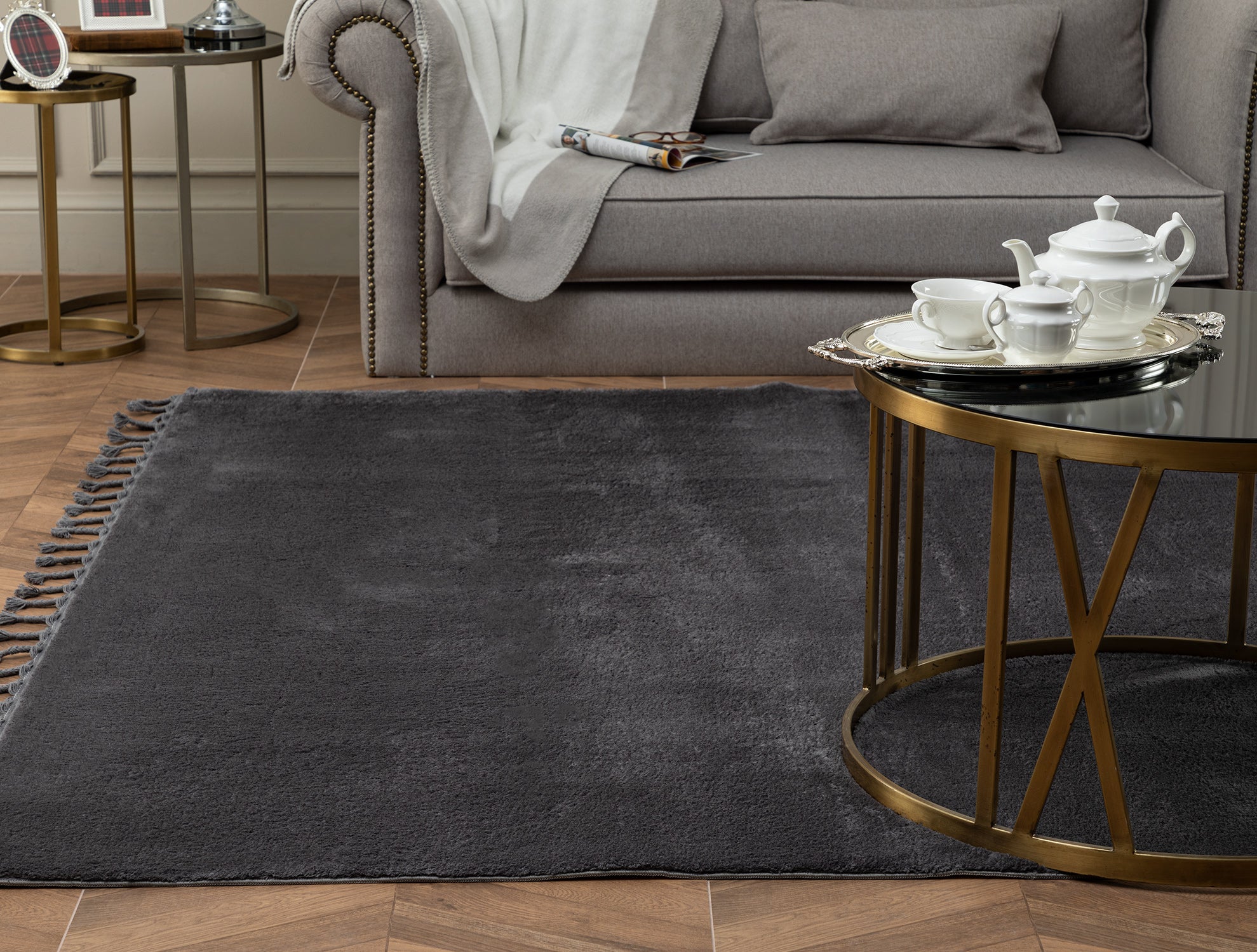 Carol Fringe Carpet - Madame Coco JO