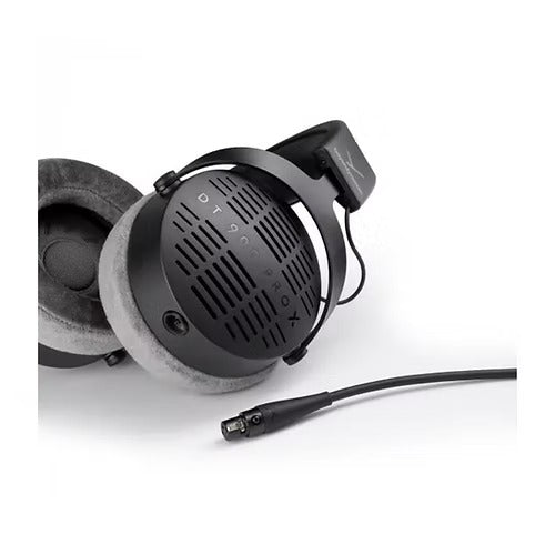 سماعات Beyerdynamic DT 900 PRO X | سماعات رأس استوديو مفتوحة للمزج والإتقان