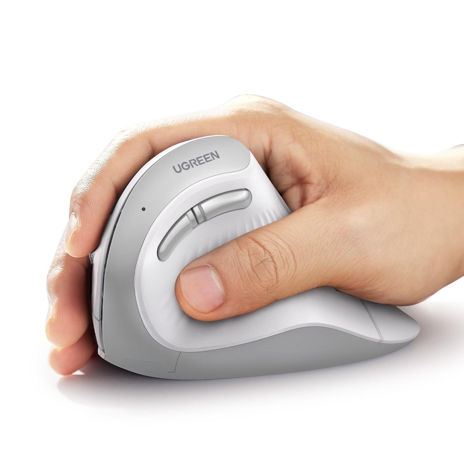 ماوس UGREEN الرأسي اللاسلكي بتصميم مريح ودقة 4000 DPI