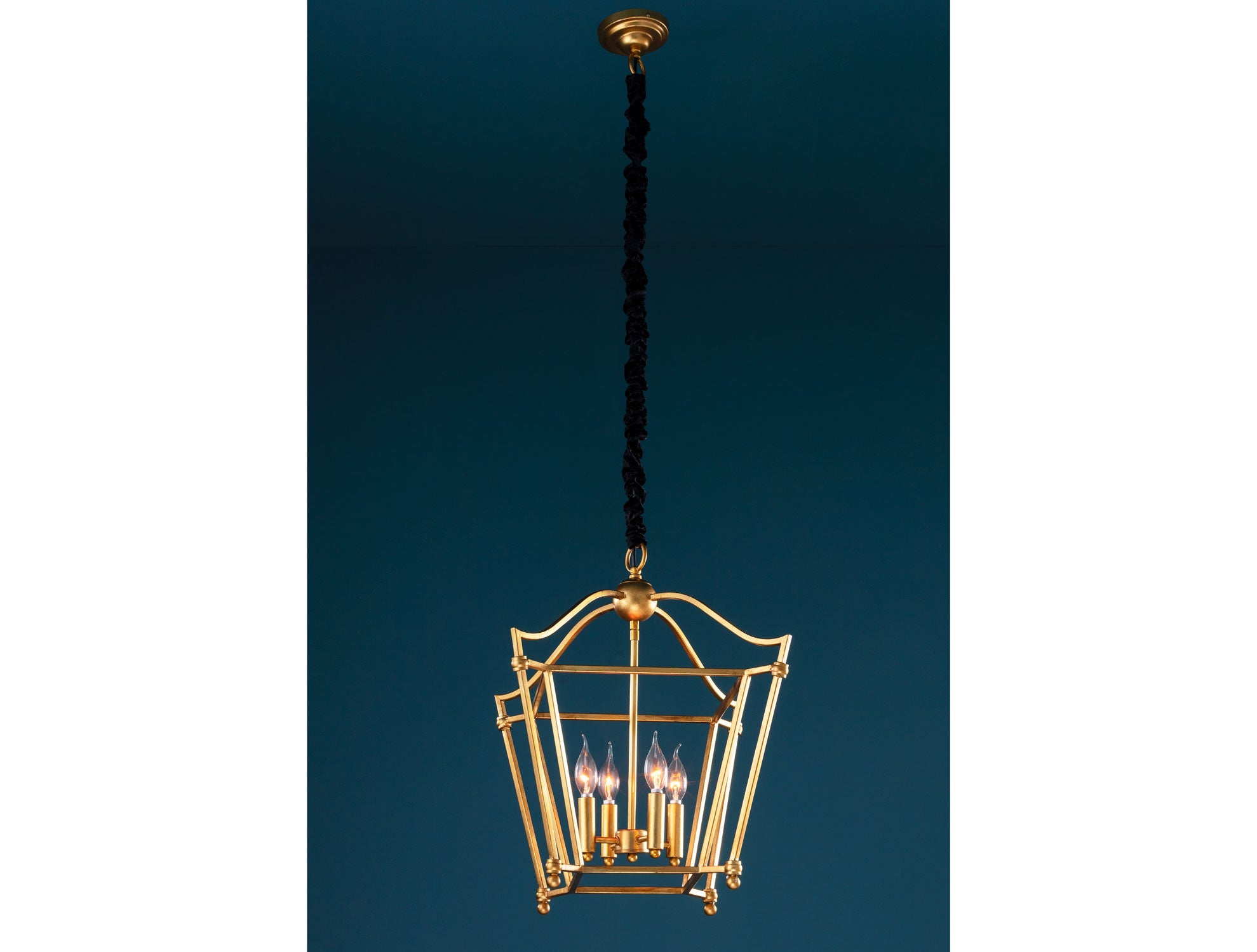Rehab Chandelier - Madame Coco JO