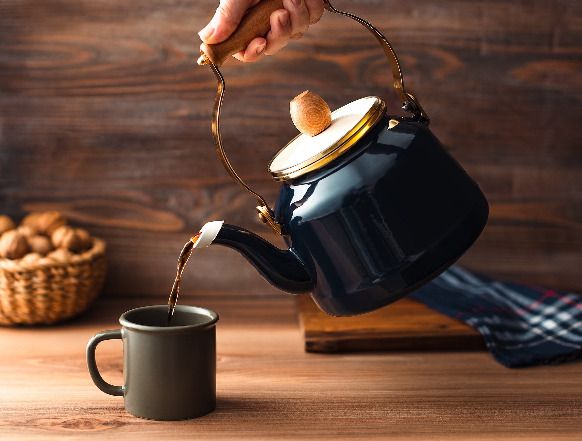 Bonneville Teapot - Madame Coco JO
