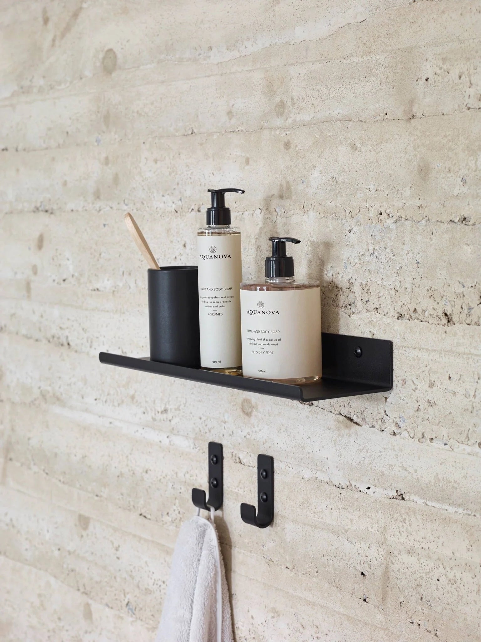 Aquanova Forte Toothbrush Holder – Stylish Stoneware Design