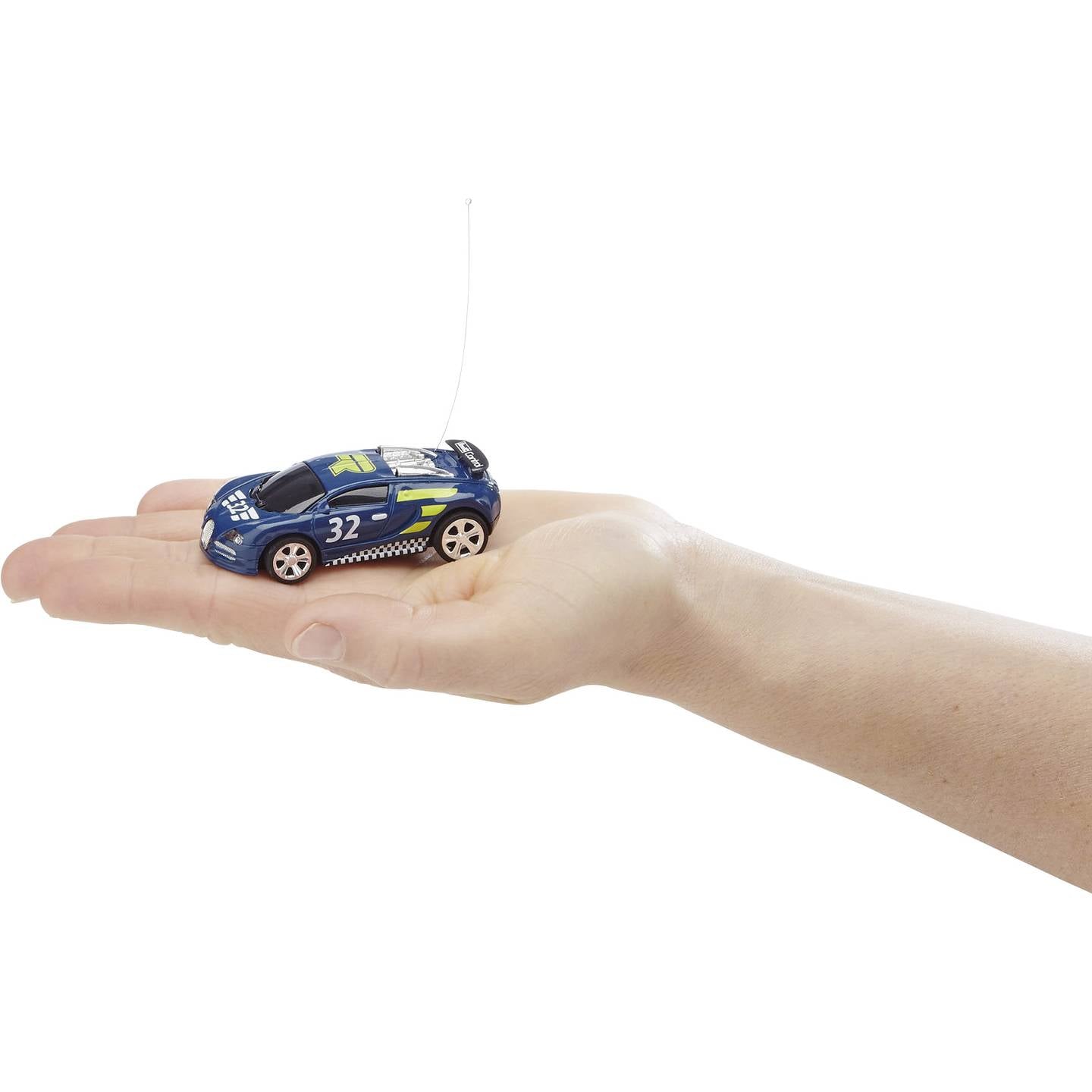 Revell Control 23561 RC Model Car for Beginners Electric Road Version RWD
