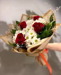 8 Red Roses + 10 Cherry Roses