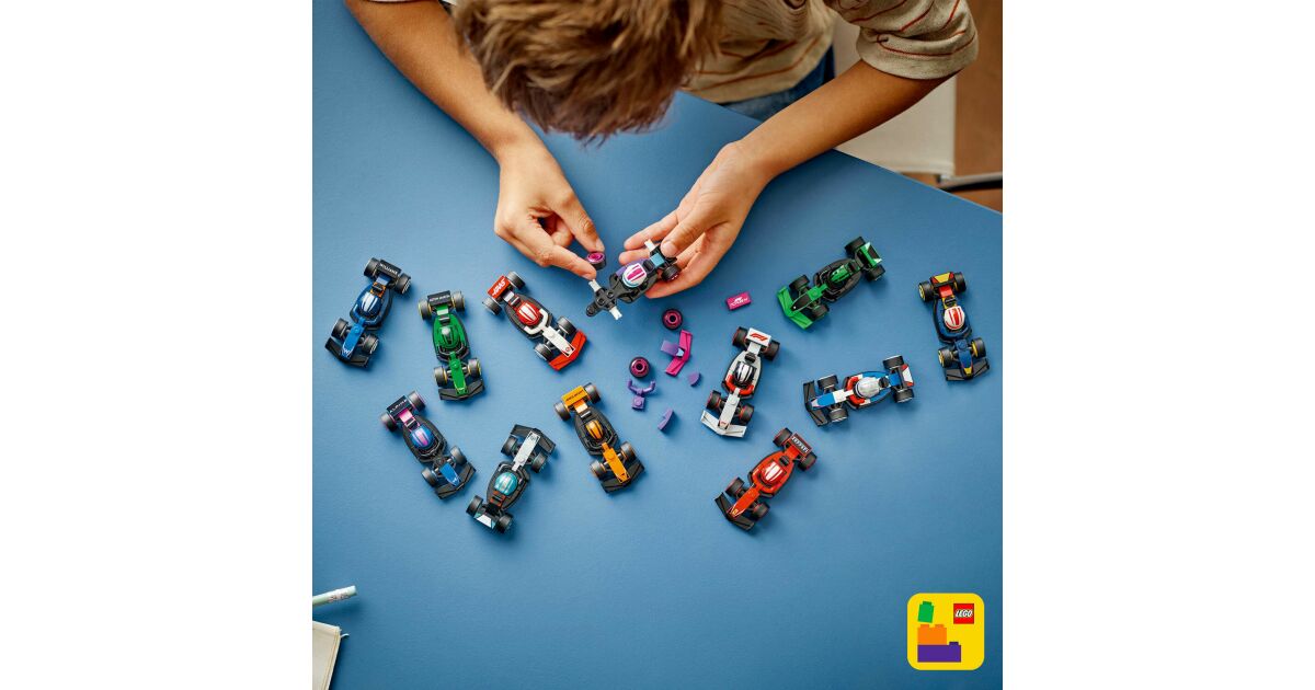 LEGO مينيفيجيرز سيارات فورمولا 1 71049 – مجموعة 12 قطعة