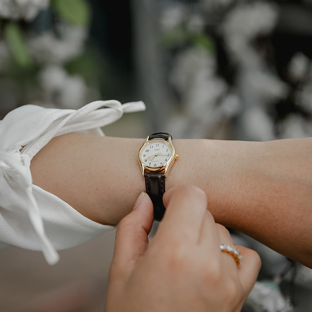 CASIO LTP-1094Q-7B5 WOMEN WATCH