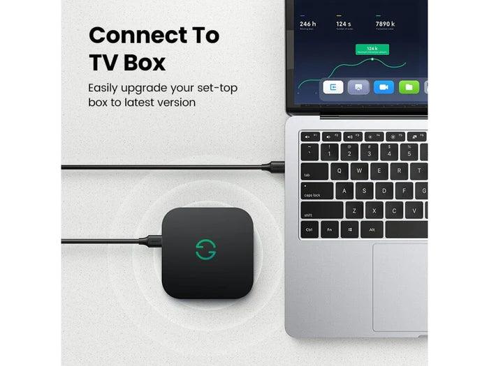 كابل USB 3.0 A ذكر إلى ذكر من UGREEN بطول 2 متر (أسود)