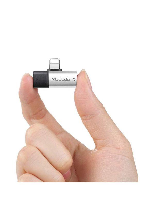Mcdodo 2 in 1 Lightning to Dual Lightning Audio Adapter - Silver