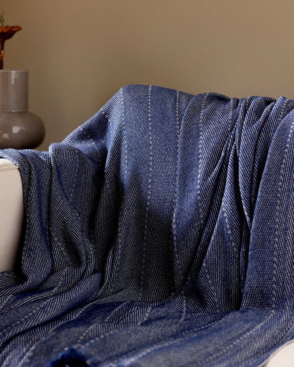 Ranier Sofa Throw - Madame Coco JO