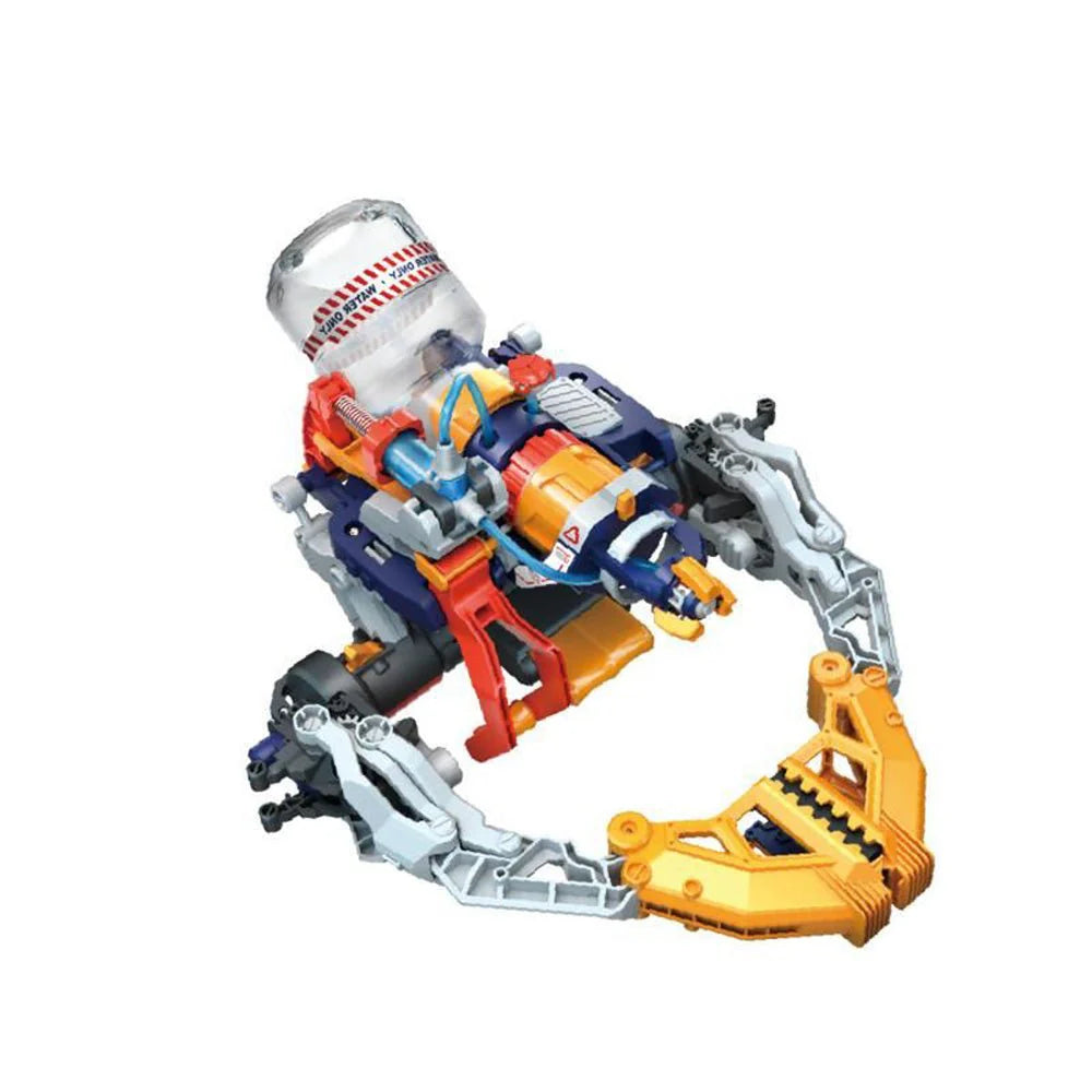 The Source Mega Cyborg 5 Transformable Robotic Water Blaster The Source Mega Cyborg 5 Transformable Robotic Water Blaster