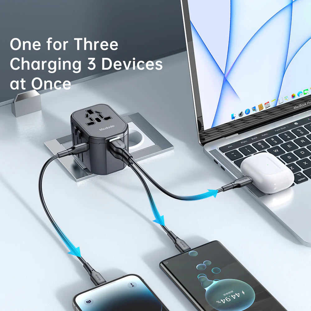Mcdodo 20W PD Fast Charging Universal Travel Adapter - Black Mcdodo 20W PD Fast Charging Universal Travel Adapter - Black