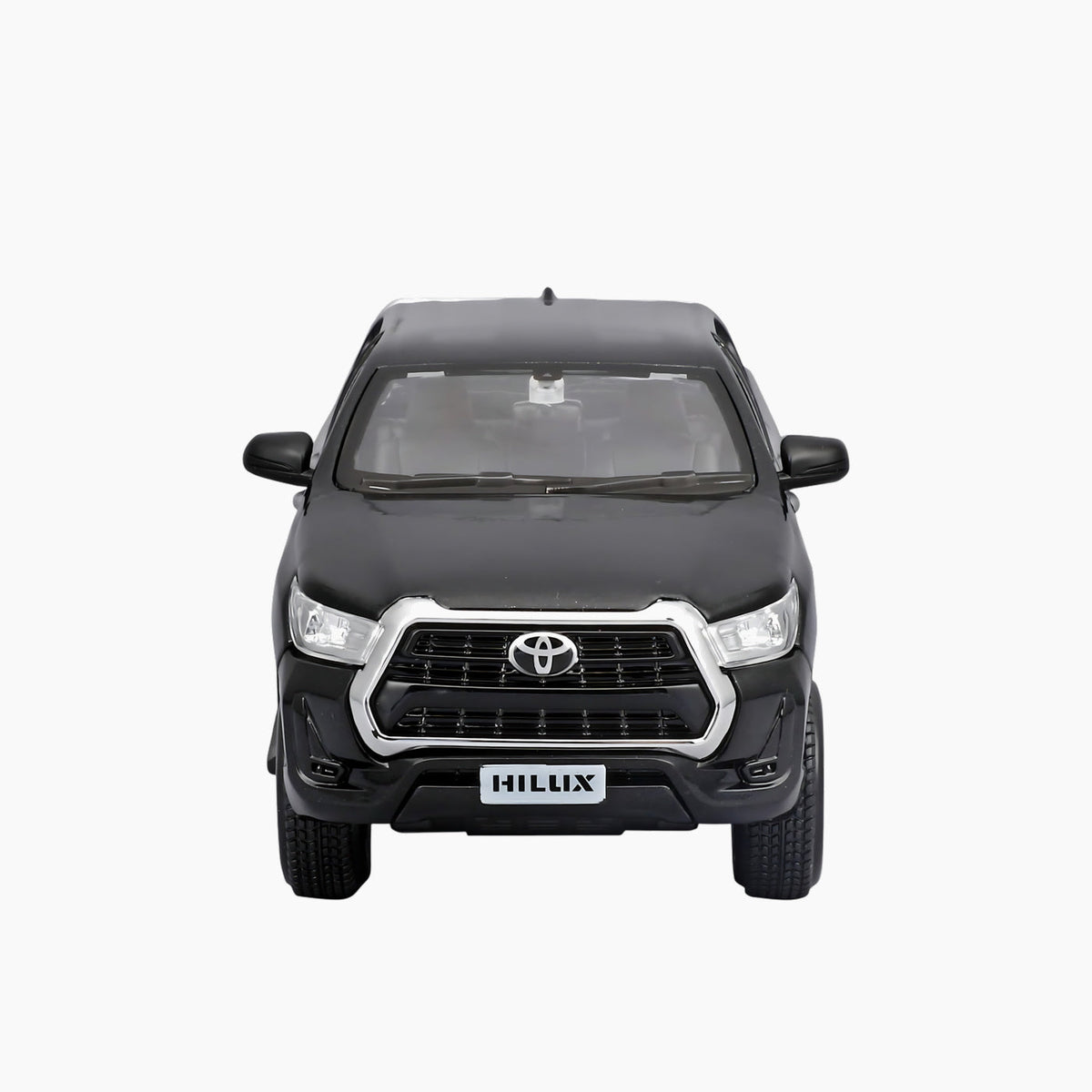 Maisto Toyota Hilux Die-Cast Model Car – 1:27 Scale