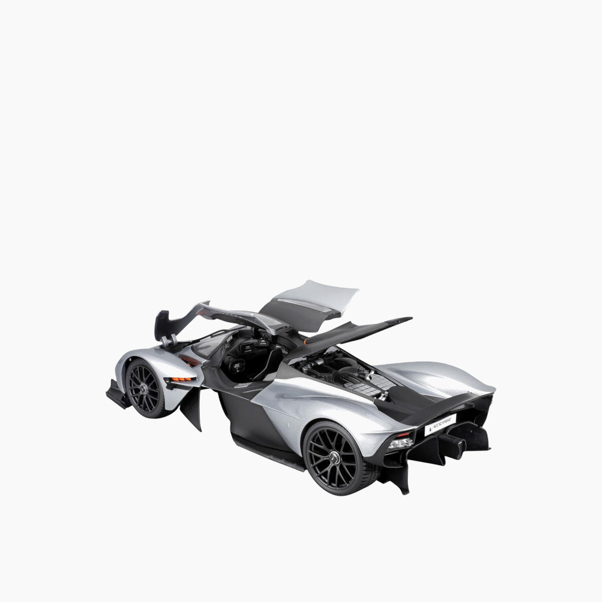 Maisto 2021 Aston Martin Valkyrie Die-Cast Model Car – 1:18 Scale