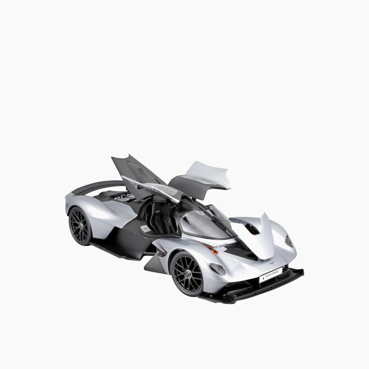 Maisto 2021 Aston Martin Valkyrie Die-Cast Model Car – 1:18 Scale
