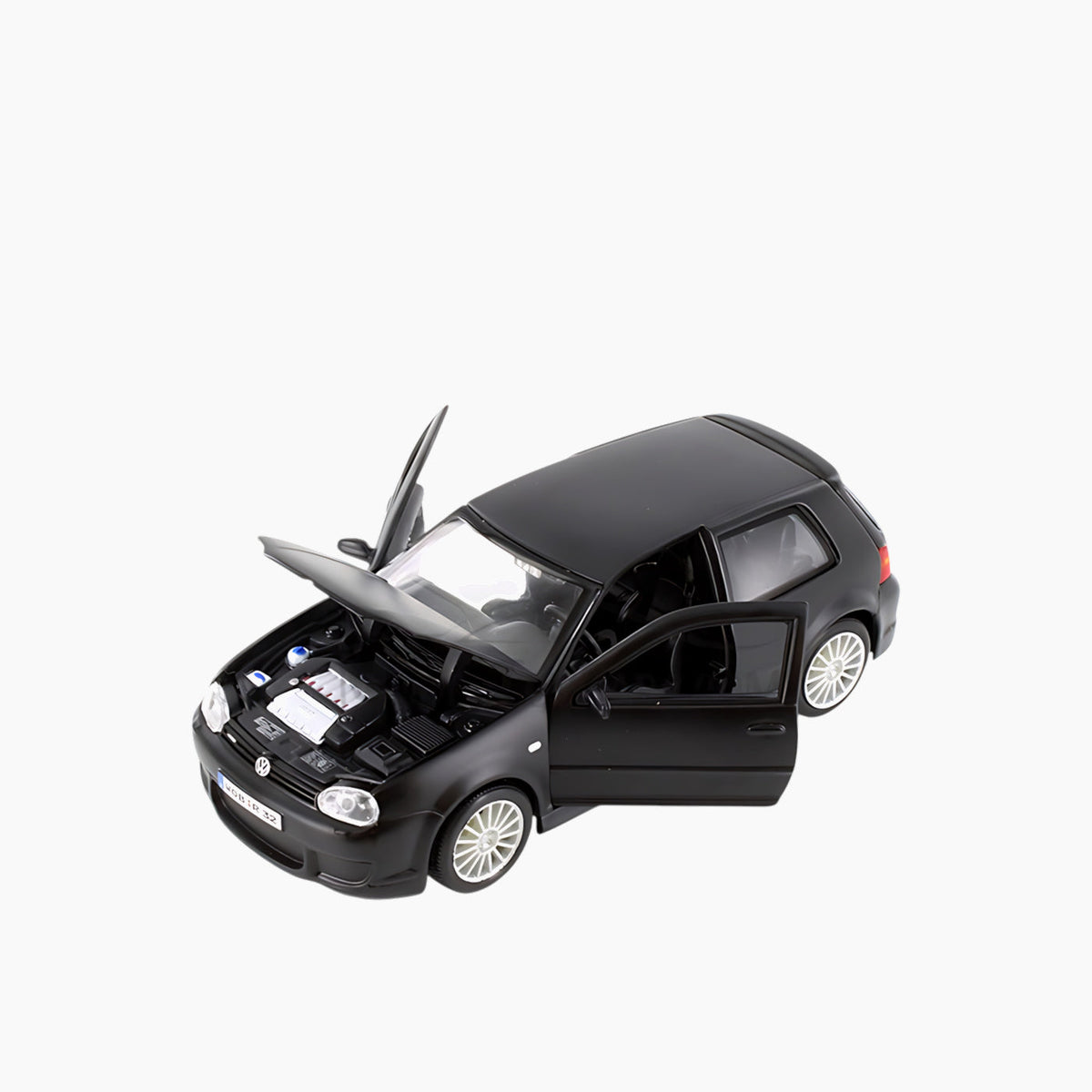 Maisto Volkswagen Golf R32 Die-Cast Model Car – 1:24 Scale