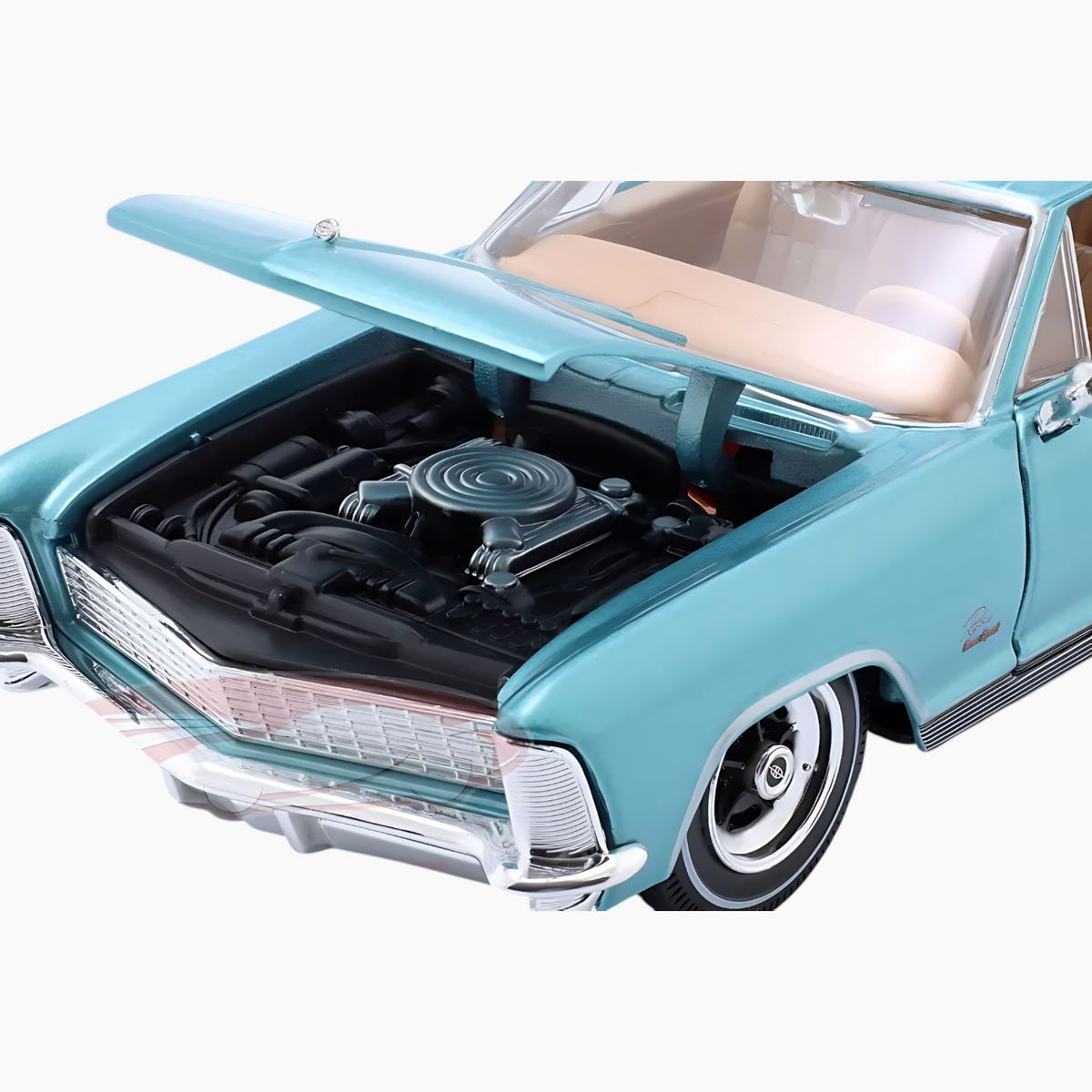 Maisto 1965 Buick Riviera Gran Sport Die-Cast Model Car – 1:26 Scale