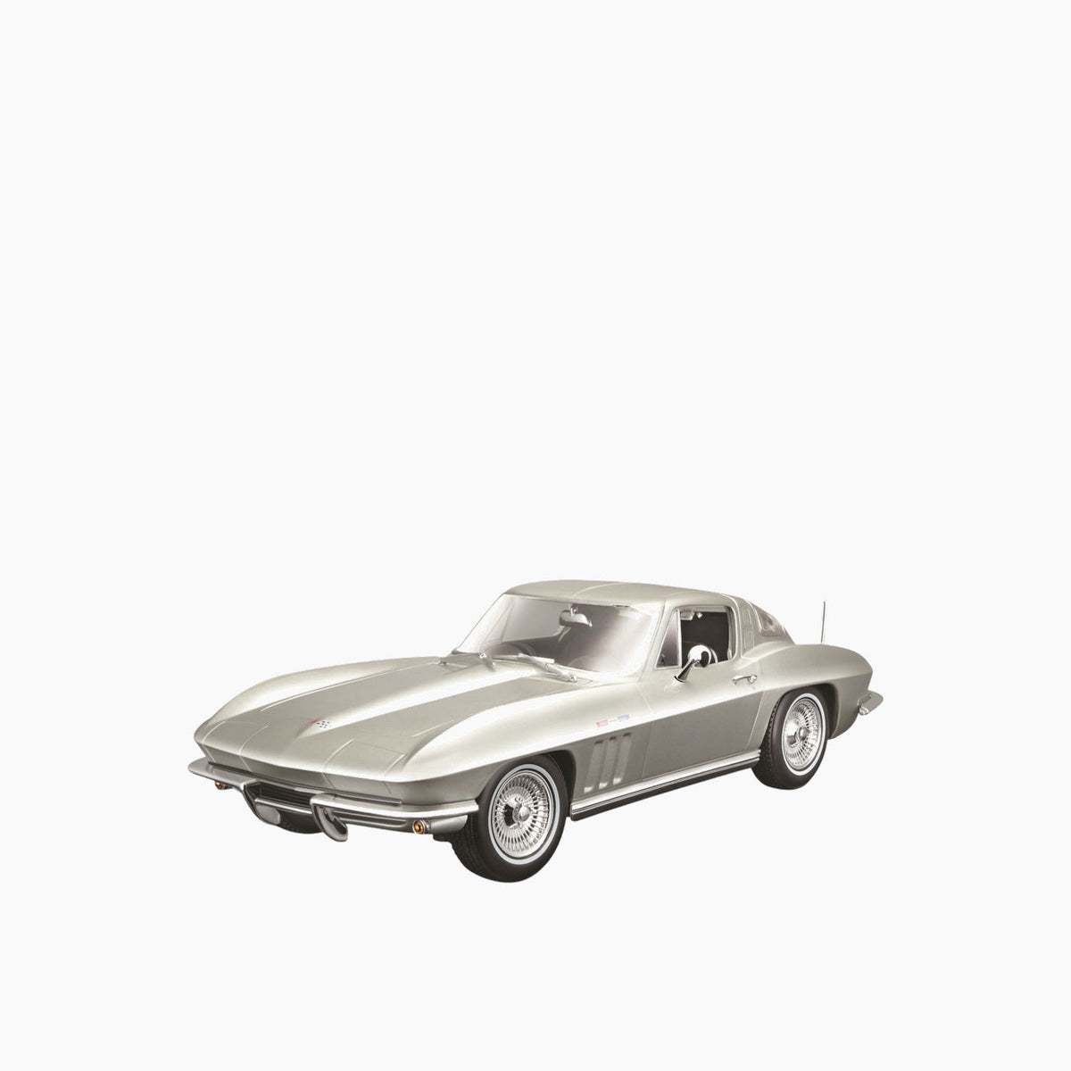 Bburago 1965 Chevrolet Corvette Die-Cast Model Car – 1:18 Scale