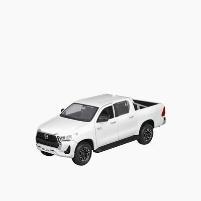 Maisto Toyota Hilux Die-Cast Model Car – 1:27 Scale