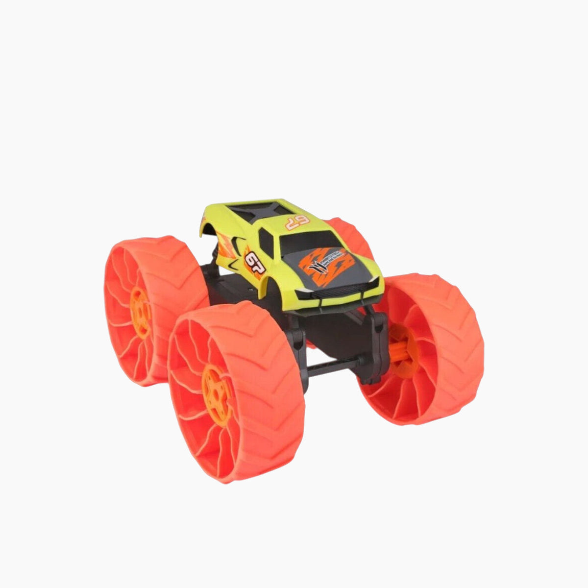 Maisto Cyklone AWT – 2.4 GHz (USB Rechargeable Vehicle) Remote Control Car