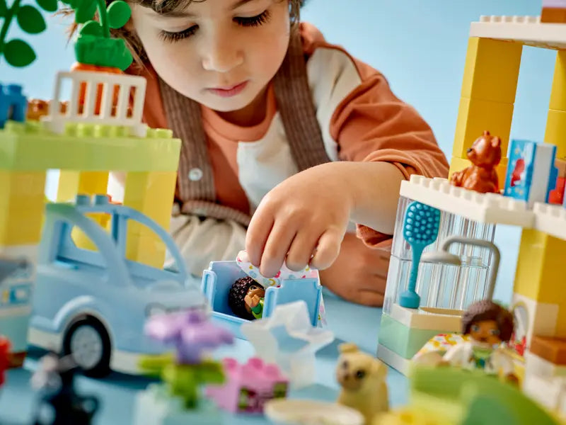 LEGO® 3-in-1 - Family House with Multiple Builds LEGO® 3-in-1 - Family House with Multiple Builds