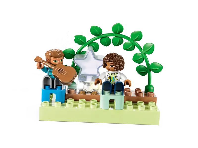LEGO® 3-in-1 - Family House with Multiple Builds LEGO® 3-in-1 - Family House with Multiple Builds