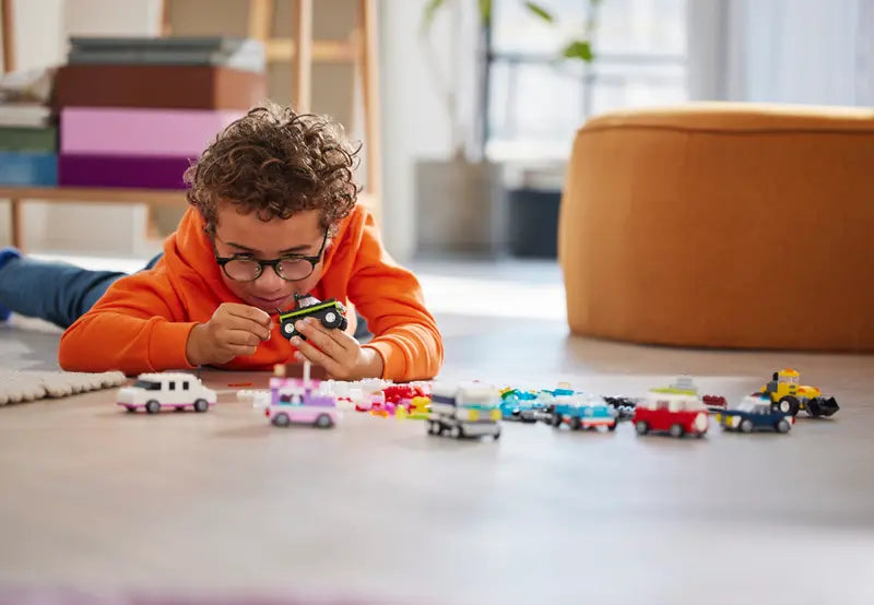 LEGO® Classic+ - Creative Vehicles - LEGO® Classic+ Set LEGO® Classic+ - Creative Vehicles - LEGO® Classic+ Set