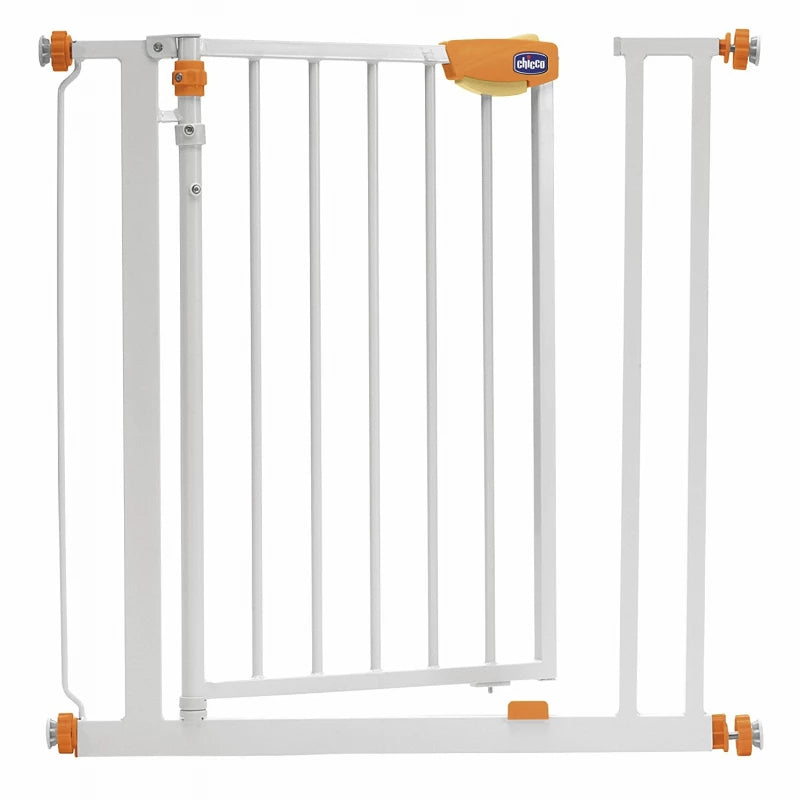 Chicco Nightlight Door Gate – Child Safety Gate Chicco Nightlight Door Gate – Child Safety Gate