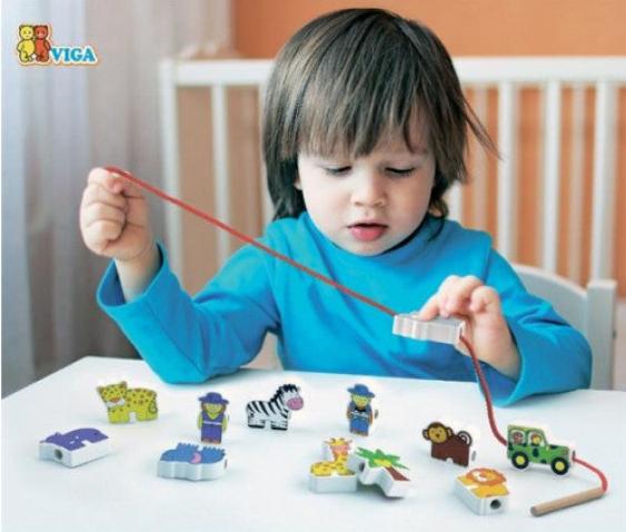 VIGA Lacing Blocks - Farm Design for Kids