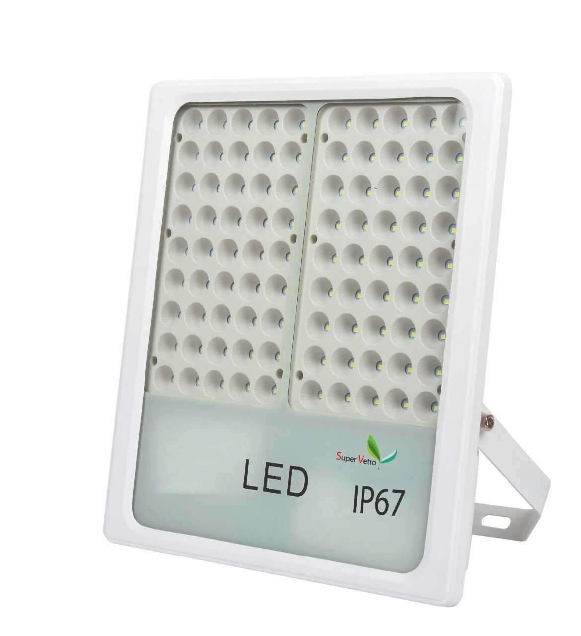 SuperVetro 200W Crystal LED Flood Light - Weatherproof SuperVetro 200W Crystal LED Flood Light - Weatherproof