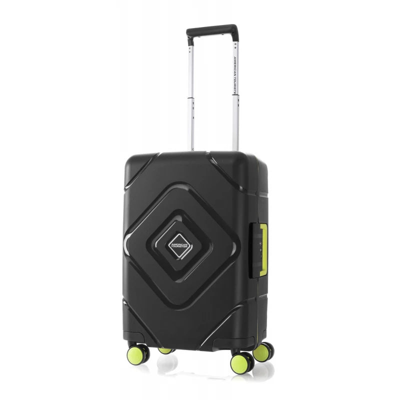 حقيبة American Tourister Trigard 131 سم - سفر آمن وأنيق
