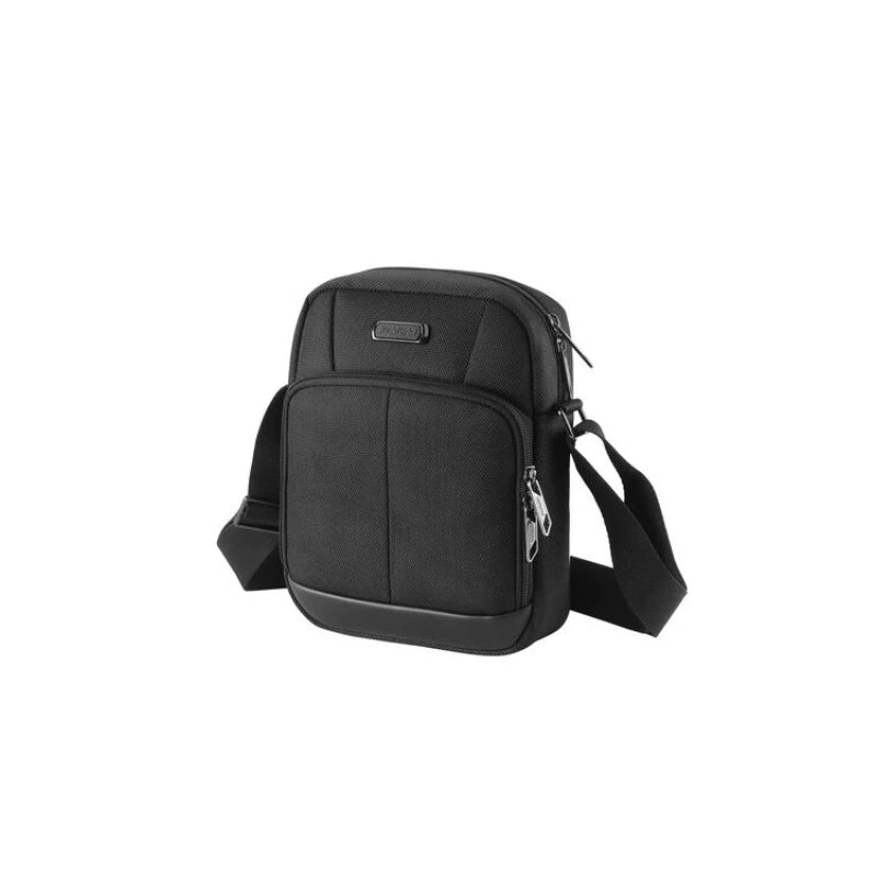 حقيبة كتف American Tourister - خفيفة وعملية يوميًا