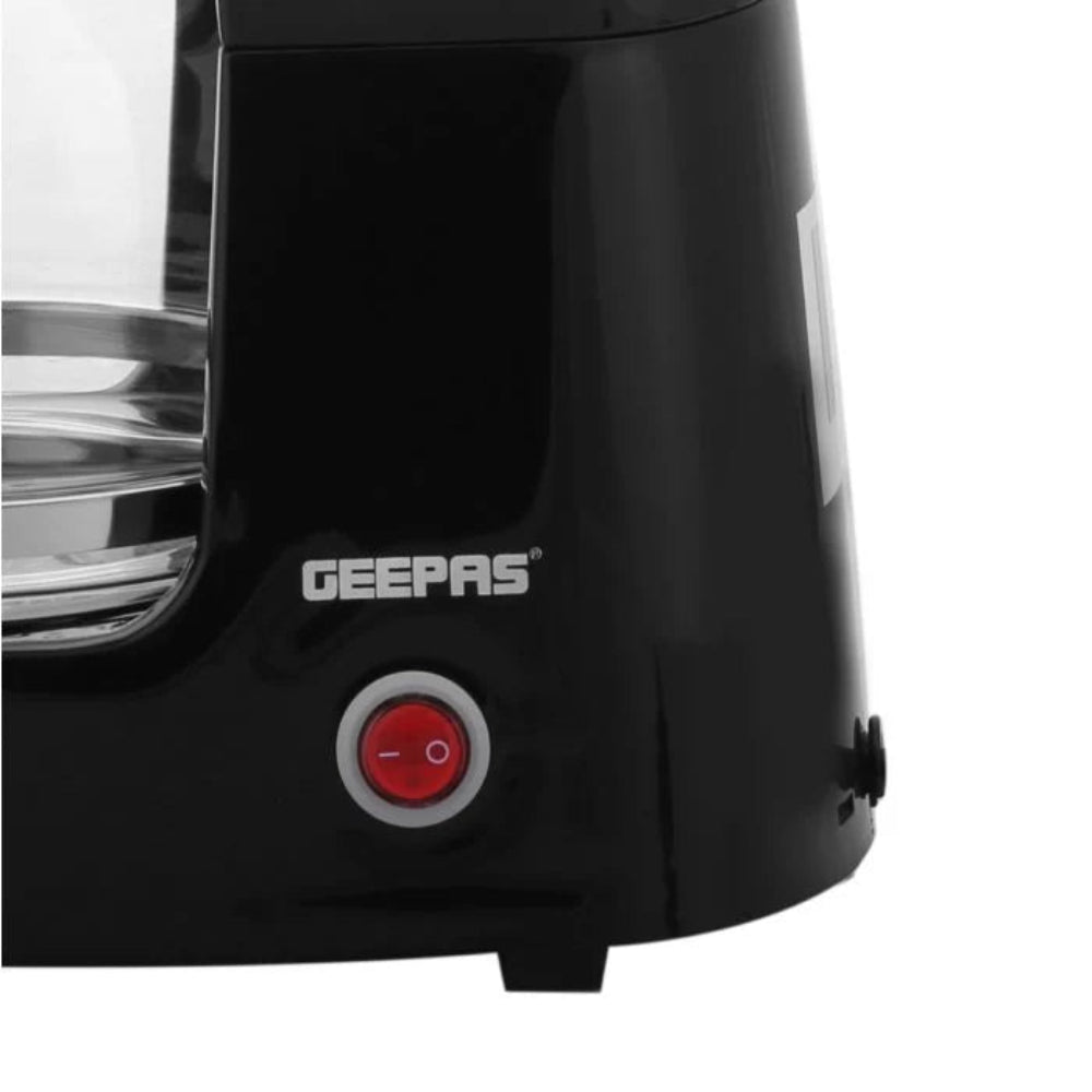 Geepas Cappuccino Maker 15 Bar Pressure 1.5L Water Tank