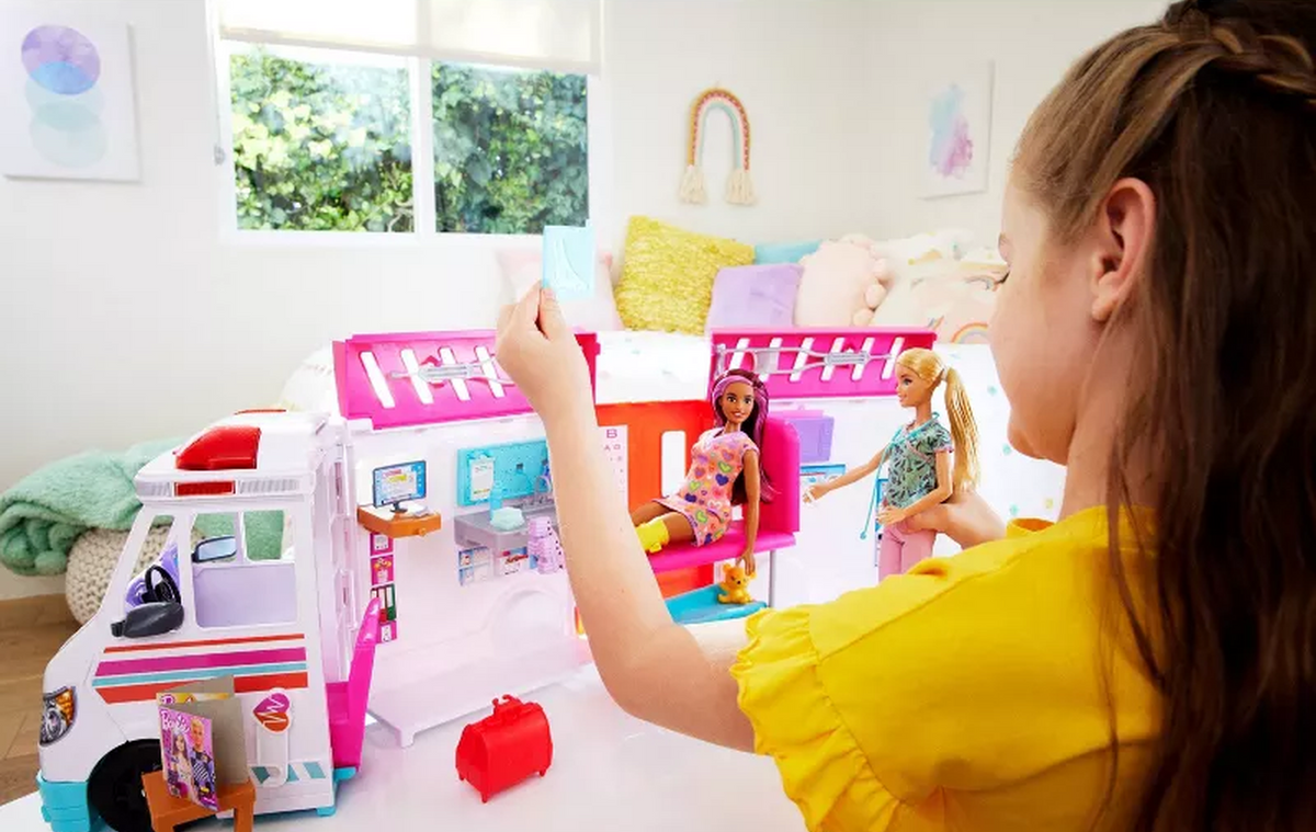 Barbie Care Clinic Playset