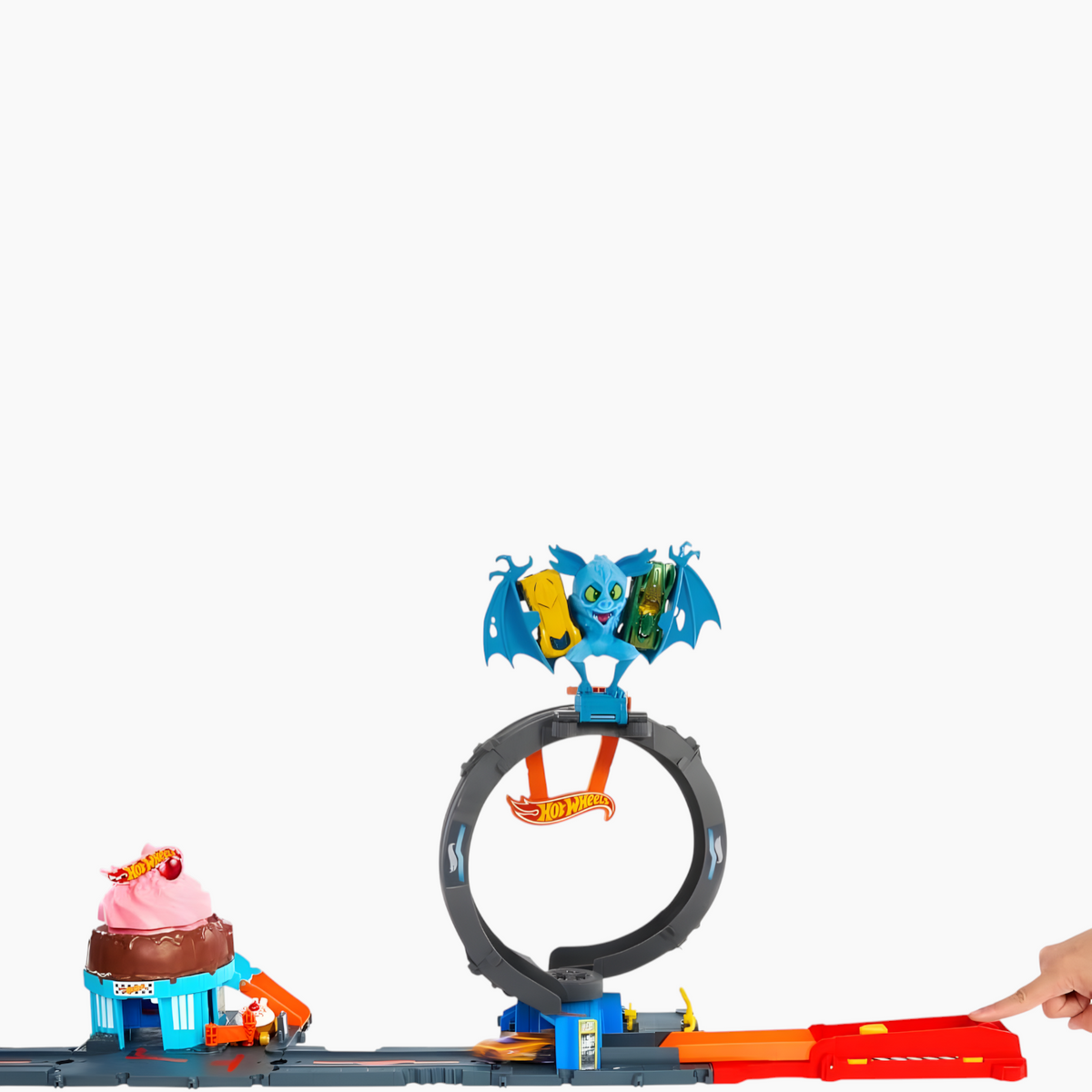 Hot Wheels City Bat vs Tire Shop – Assorted