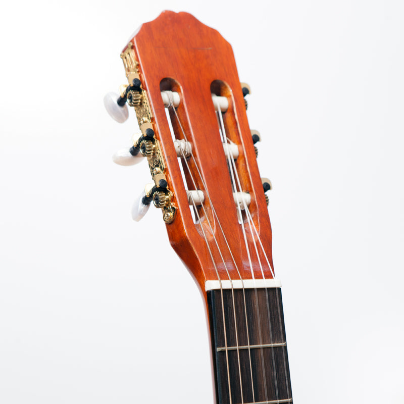 Moreno Classical Guitar 40 with bag Moreno Classical Guitar 40 with bag