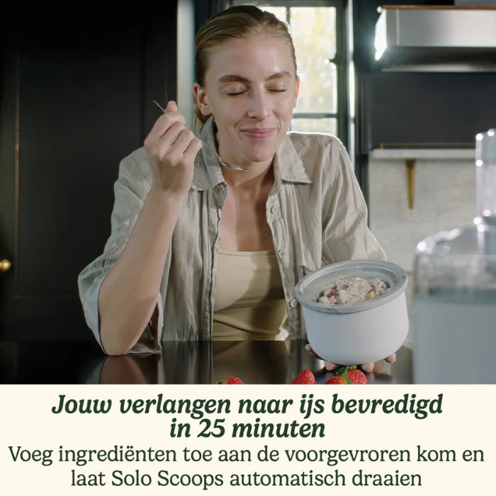 صانعة آيس كريم Cuisinart Solo Scoops ICEM10E 