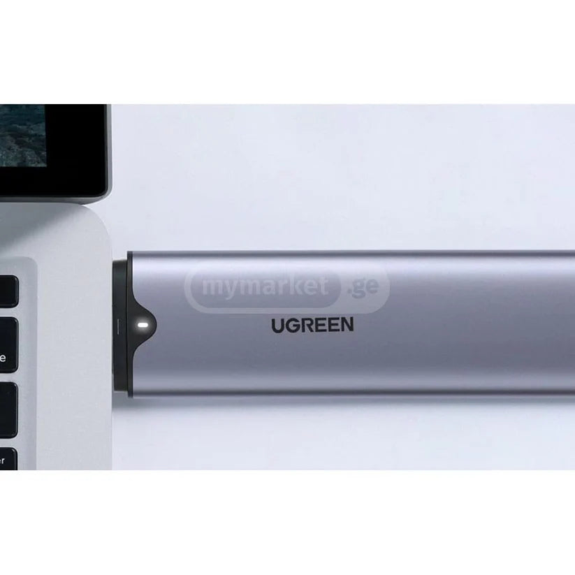 علبة UGREEN لتحويل SSD M.2 NVMe إلى خارجي بمنفذي USB-C وUSB-A
