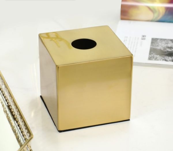 ARMN Carrera Square Tissue Box - Gold Elegant ARMN Carrera Square Tissue Box - Gold Elegant