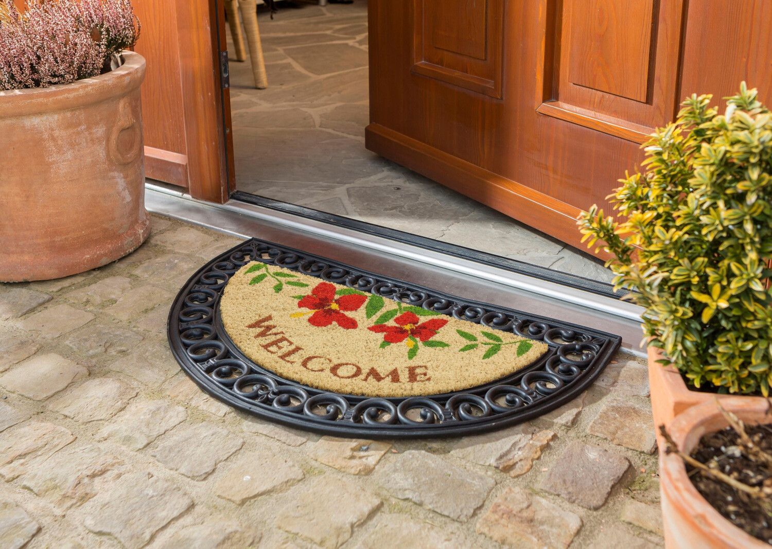 Astra Coco Relief Half Round Door Mat 45×75 cm