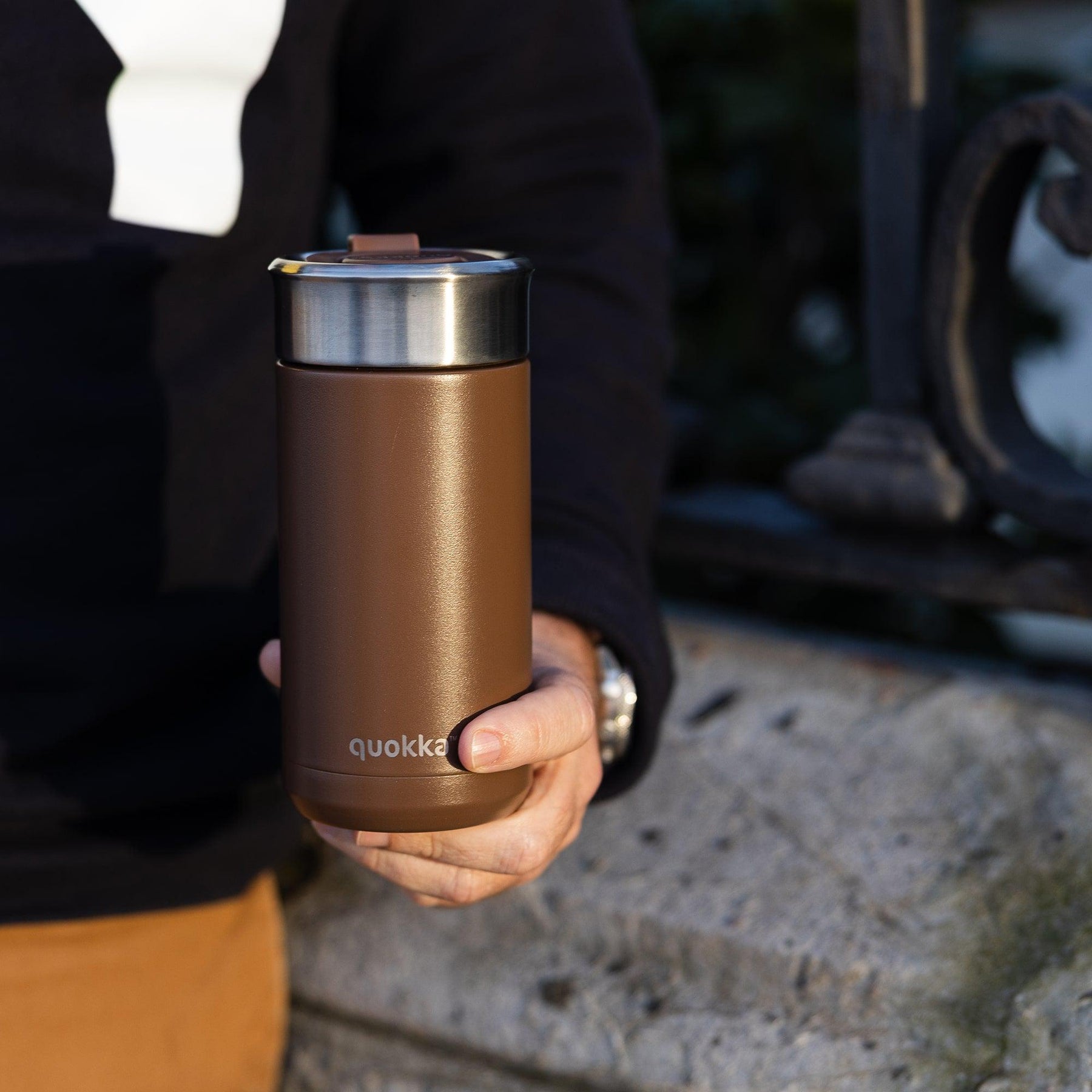 QUOKKA THERMAL SS COFFEE/TEA TUMBLER BOOST BROWN 400 ML QUOKKA THERMAL SS COFFEE/TEA TUMBLER BOOST BROWN 400 ML