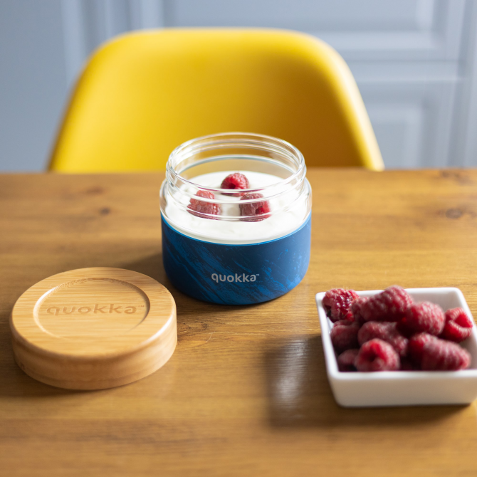 QUOKKA Glass Food Jar 500ml - Wood Grain Design with Silicone Cover QUOKKA Glass Food Jar 500ml - Wood Grain Design with Silicone Cover