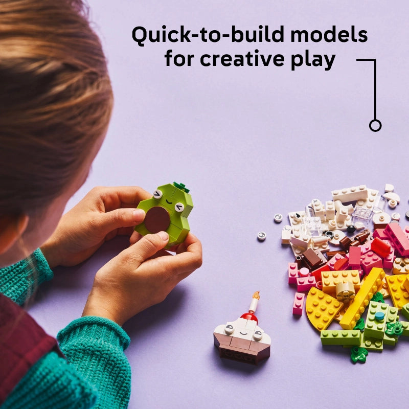 LEGO Classic Creative Food Friends – 150 Pieces | Set 11039