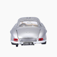 Maisto Mercedes-Benz 300 SL (1954) Die-Cast Model Car – 1:24 Scale