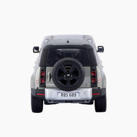 Maisto Land Rover Defender 2022 Die-Cast Model Car – 1:25 Scale